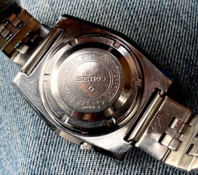 SEIKO 5 SPORTS 6119-6050 21 Jewels Automatic Black Dial Men's