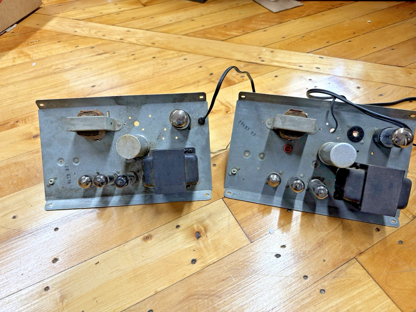 Voice of Music Mono Block Tube Amplifiers Pair PP EL84 6BQ5