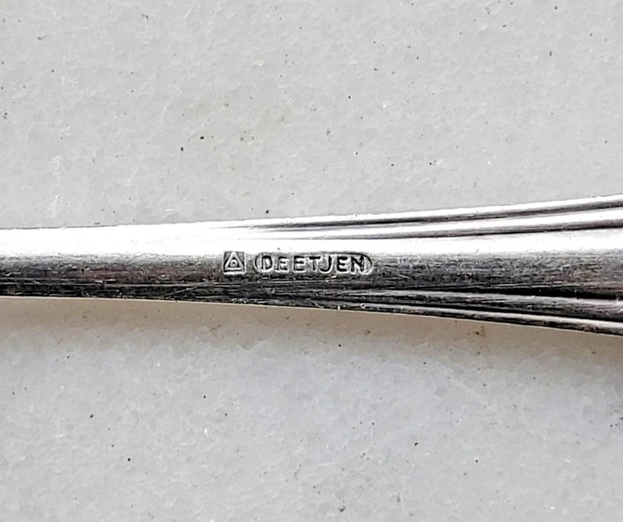 CUILLERE METAL ARGENTE A THE-CAFE DEETJEN EPOQUE 1930 MANCHE STYLE ART DECO