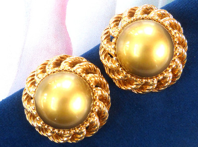 CINER Vintage 1980s Earrings Signed Golden 'South Sea' Faux-pearl Domed Clip-on