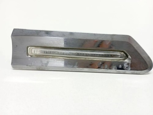 BMW 7 F01, F02 Kotflügelblinker vorne links 6750100000 4.40 Petrol 33034643