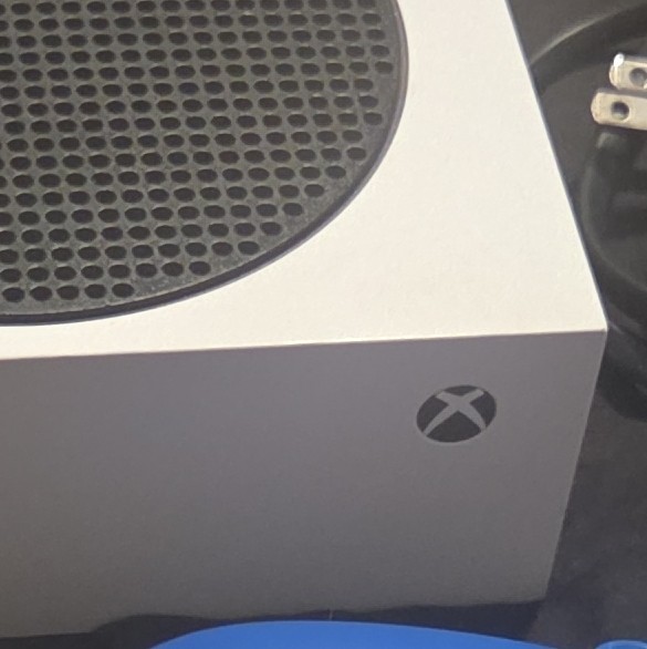 Microsoft Xbox Series S Console w/ Controllers,Seagate External Drive