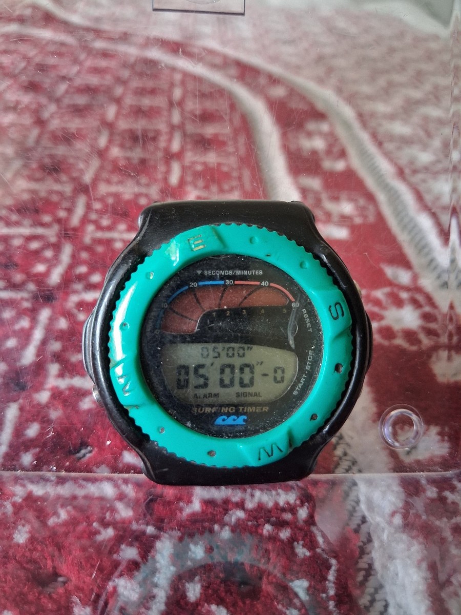 Casio Surfing Timer 942 SUF-100 Digital Watch Vintage From Japan
