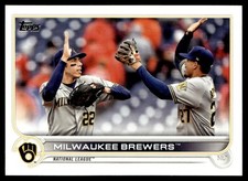 2022 Topps Milwaukee Brewers Milwaukee Brewers #597