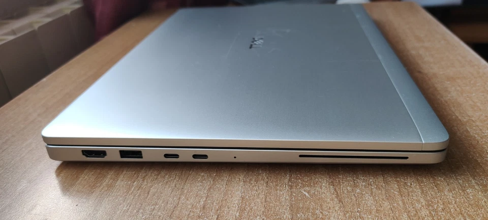 Notebook Dell Pro 14 Plus PB14250 Intel Ultra 7 Ram 32Gb SSD 512Gb Touchscreen - Immagine 4 di 4