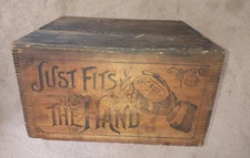 ANTIQUE WOOD SOAP BOX LENOX SOAP JUST FITS THE HAND PROCTER & GAMBLE MOON