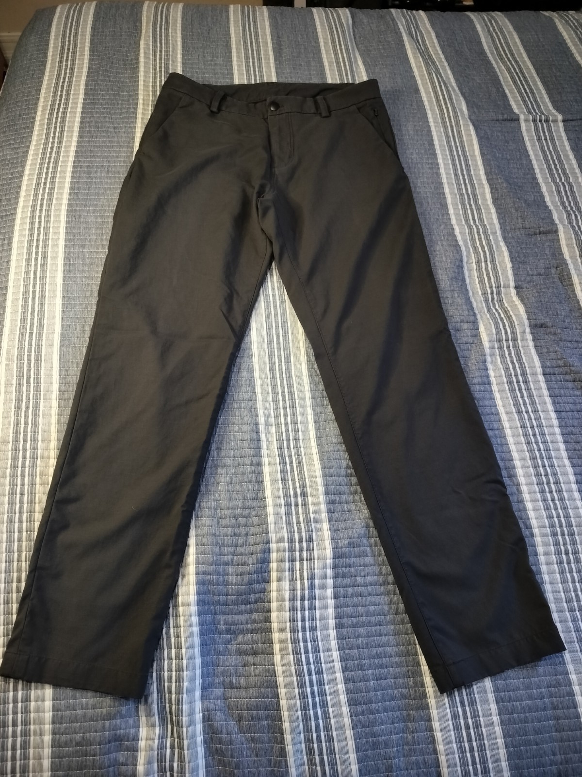 Lululemon Men's Pants Gray, Straight Leg, Stretch, Performance Commission 34×31.