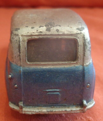 Corgi Toys original - Hillman Husky beige foncé référence 206 - époque Dinky