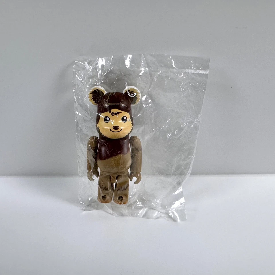 Star Wars Medicom Be@rbrick Bearbrick Wicket 100% Secreto Serie 7 Sellado NUEVO Foto 3 de 4