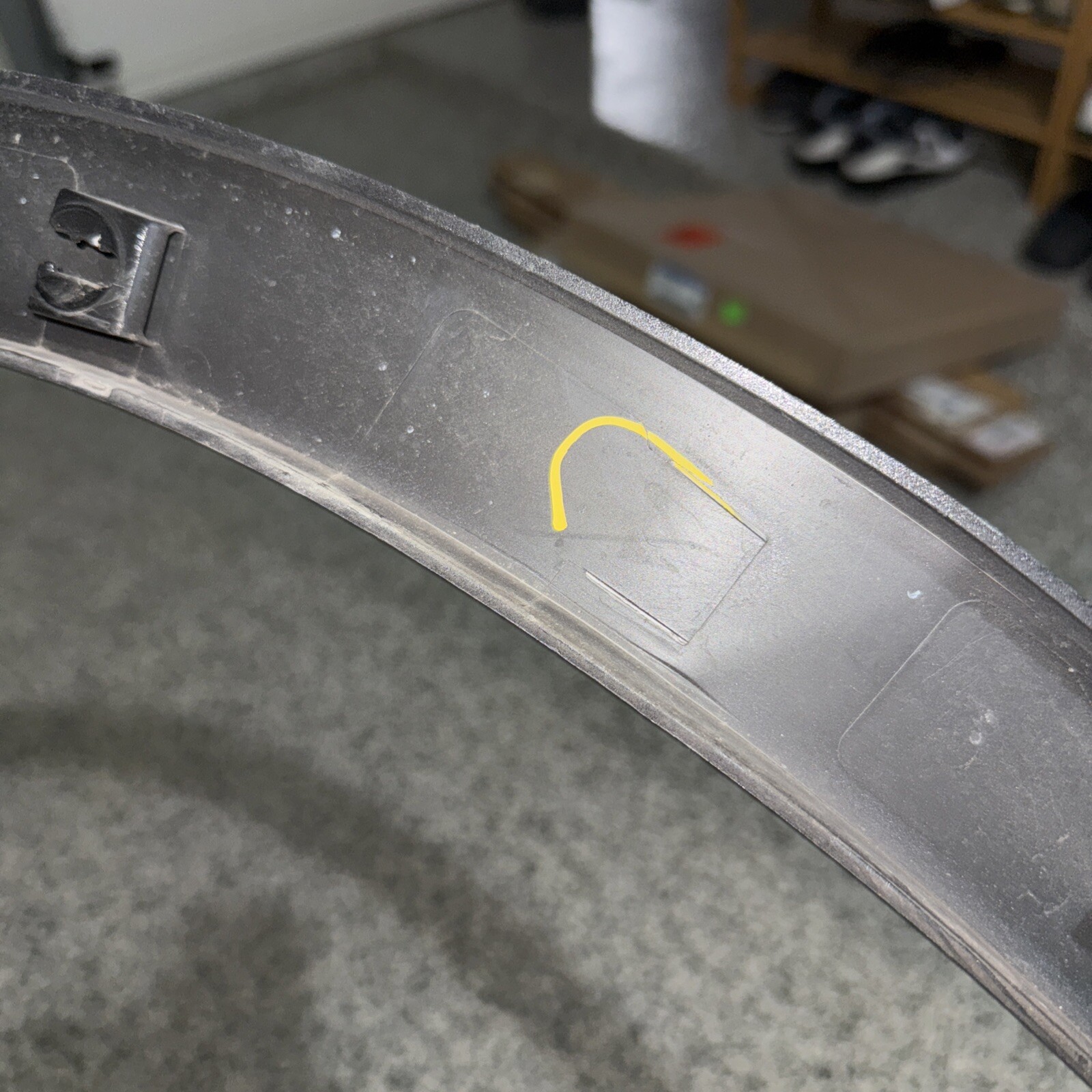 2017 2018 2019 2020 MASERATI LEVANTE WHEEL ARCH FLARE FENDER MOLDING REAR LEFT
