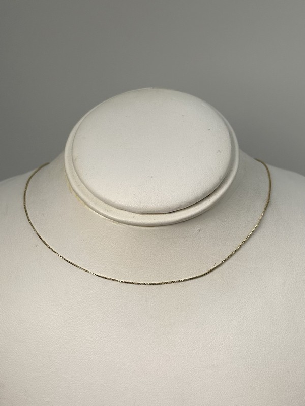 14K Yellow Gold Box Link Chain Necklace 15” 0.5mm 0.6g Delicate