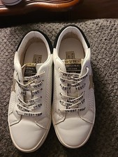 Good Used Condition Womans Vintage Havana Sz 5.5 Shoe White/ Silver Star