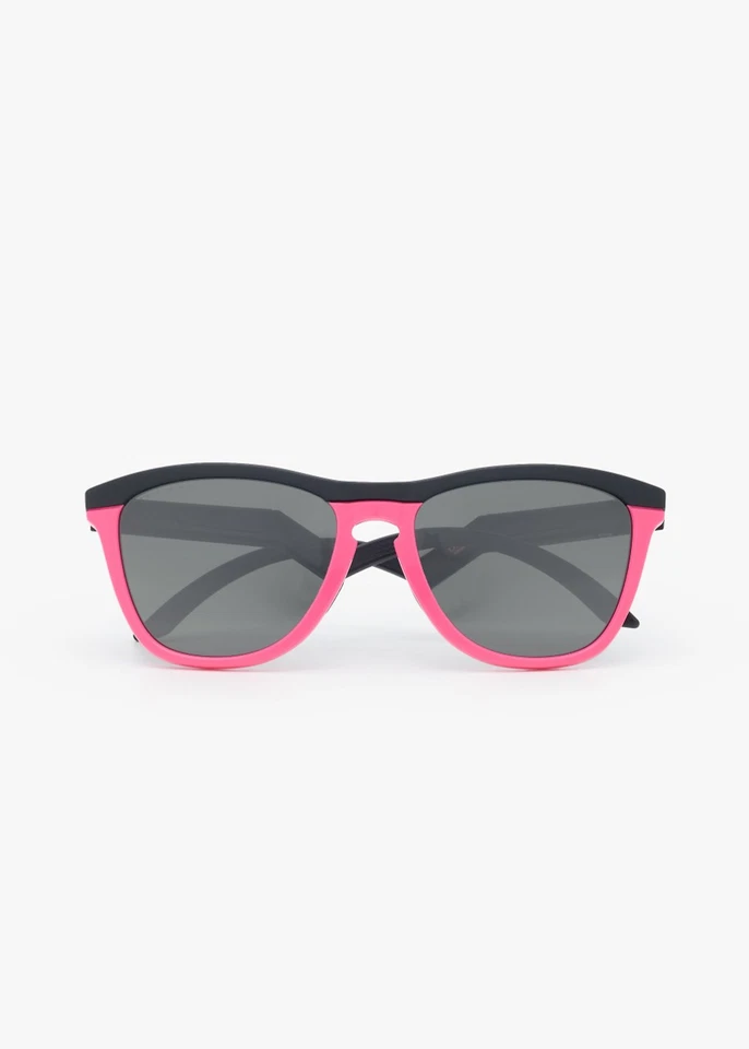 Oakley OO9289-0455 Sunglasses Frogskins Hybrid Matte Black Neon Pink Prizm Black - Image 4 of 4