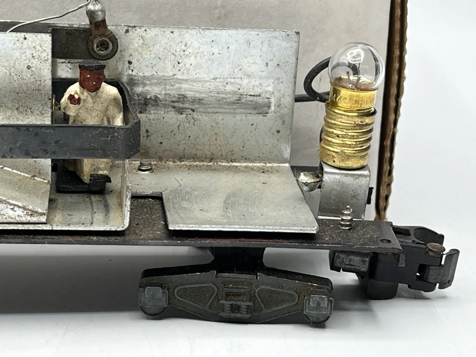 Gilbert American Flyer S Gauge 957 Erie Operating Boxcar for Parts or Restore - Image 4 of 4