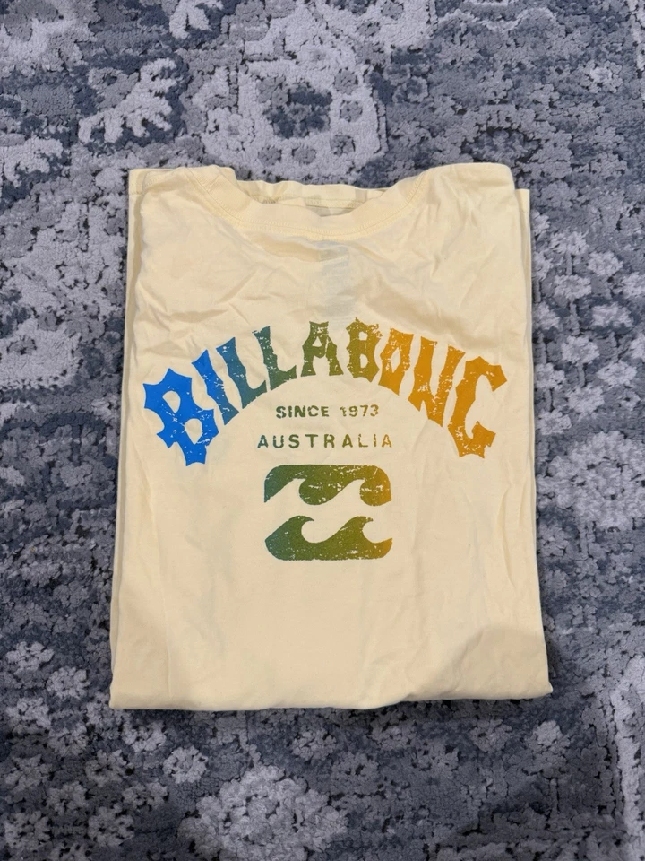 Billabong Long Sleeve Graphic T-Shirt Size XL - Image 3 of 4