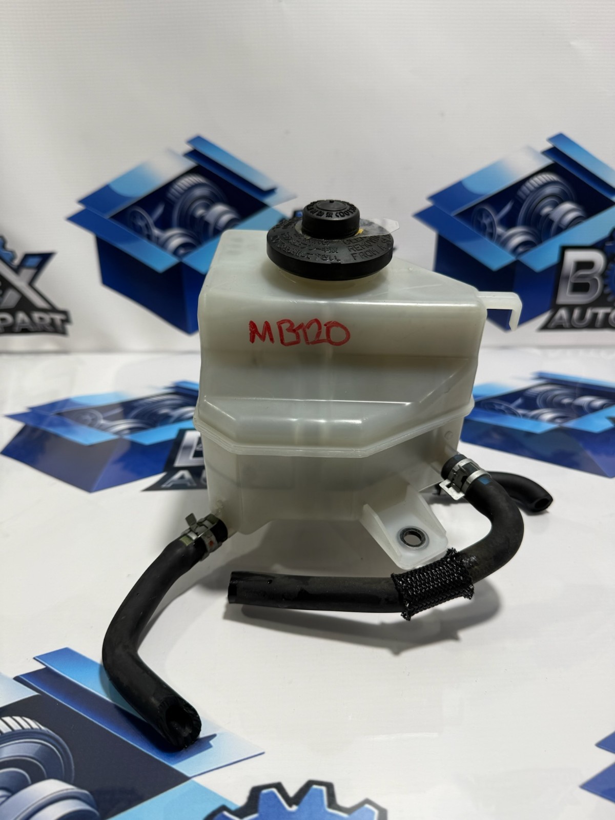 2013-2018 TOYOTA CAMRY HYBRID BRAKE MASTER CYLINDER RESERVOIR TANK BOTTLE OEM