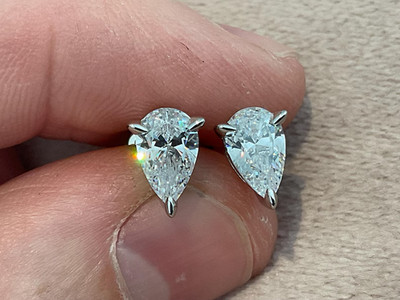 1.50 Ct Pear Cut Classic White Lab Grown Diamond Earrings Studs 925 Silver