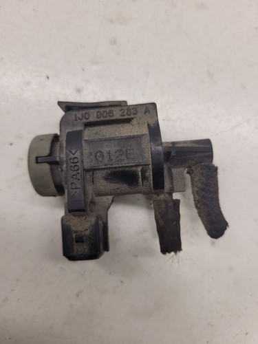 Volkswagen Golf IV 2002 Diesel 81kW Turbolader Druckwandler Magnetventil DRA9130