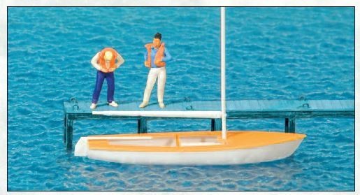Petit voilier HO 1/87 avec 2 personnages Preiser 10678 pour lac miniature