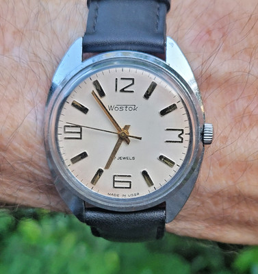 IN USA w/Running Video: NICE Wostok  Vostok 17J 2409A USSR / Russian Men's Watch