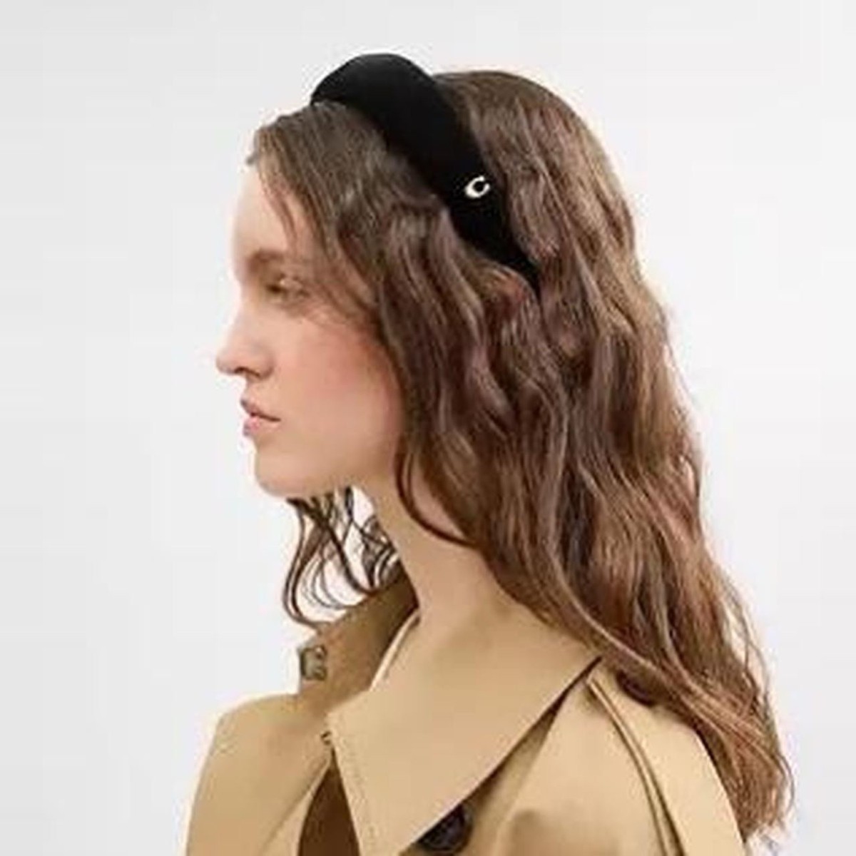 Coach Velvet Headband- Black Amazon.com : COACH Women main image 4
