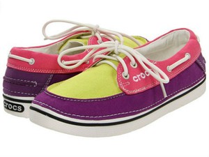 canvas crocs women's