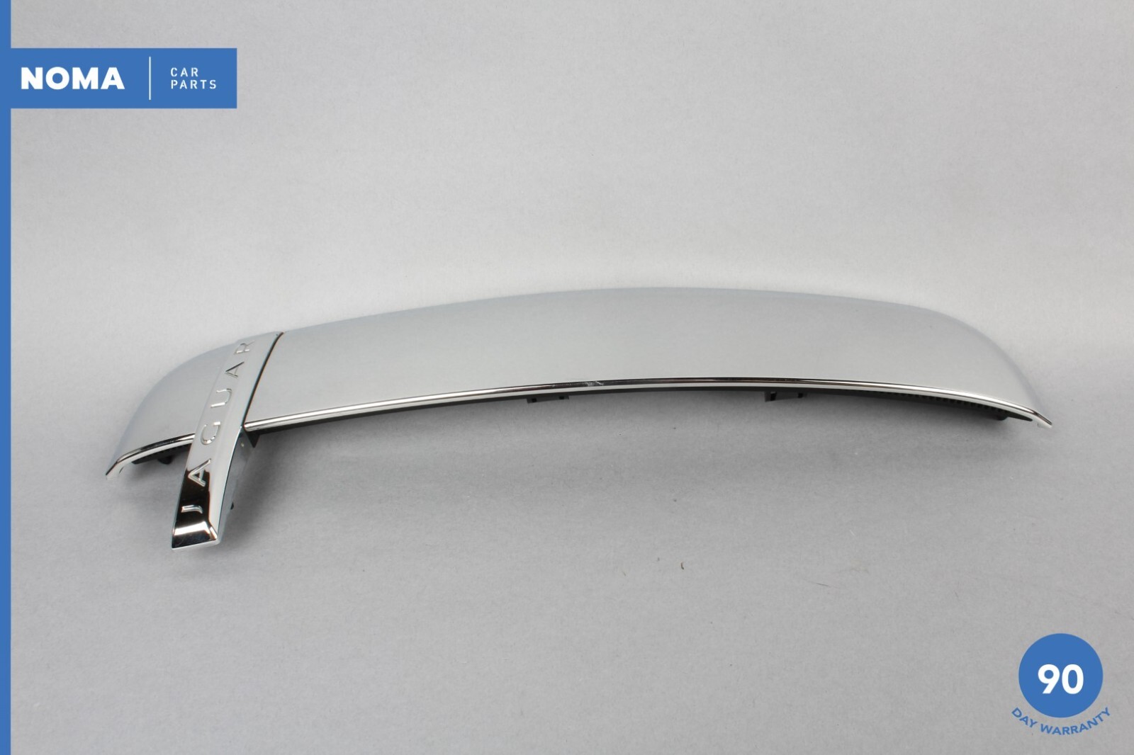 0809 Jaguar XJ8 X358 Front Right Passenger Side Fender Vent Finisher