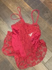 Vintage Captiva hot pink nylon camisole lacy spaghetti straps size M NWT