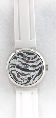 Dooney Bourke Zebra Stripe White Band Analog Quartz Watch  display picture 3