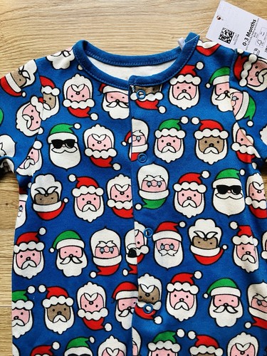 Baby Boy 0-3 months Christmas NEW Sleepsuit Pyjama BNWT Santa Outfit Babygrow - Picture 3 of 9