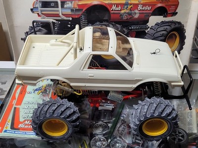 Vintage New Built Tamiya 1/10 R/C Subaru Mud Blaster Brat 58077