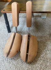 G.H. Bass  Co Cedar Shoe Trees Size Medium Shoe Tree U.S.A.