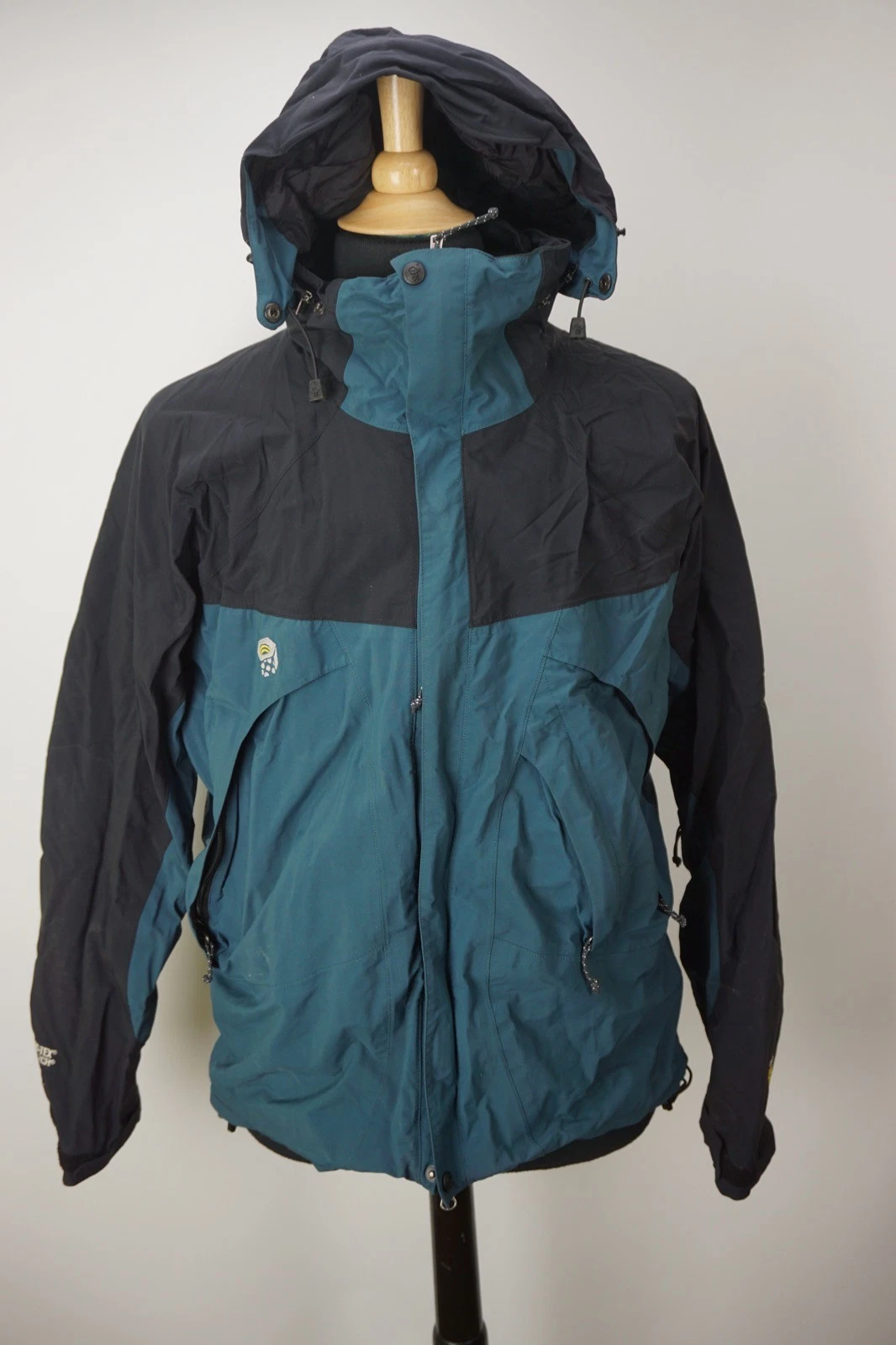 Mountain Hardwear Blue Black Gore Tex XCR Snow Skirt Hooded Ski Jacket Sz L