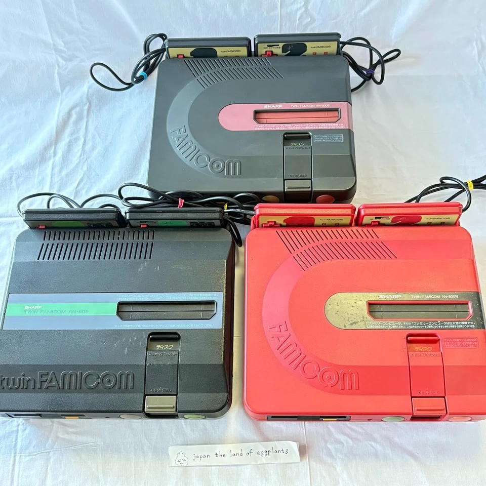 Twin Famicom Sharp Nintendo AN-505BK / 500R / 500B Console Tested Japan New Belt - Image 4 of 4