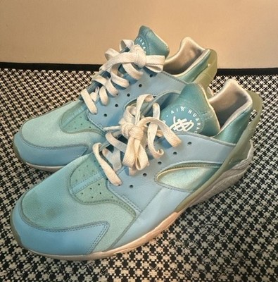 Nike Air Huarache Light Blue Sneakers