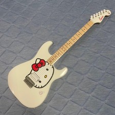 Fender Hello Kitty Stratocaster Electric Guitar 2025 Tested Working