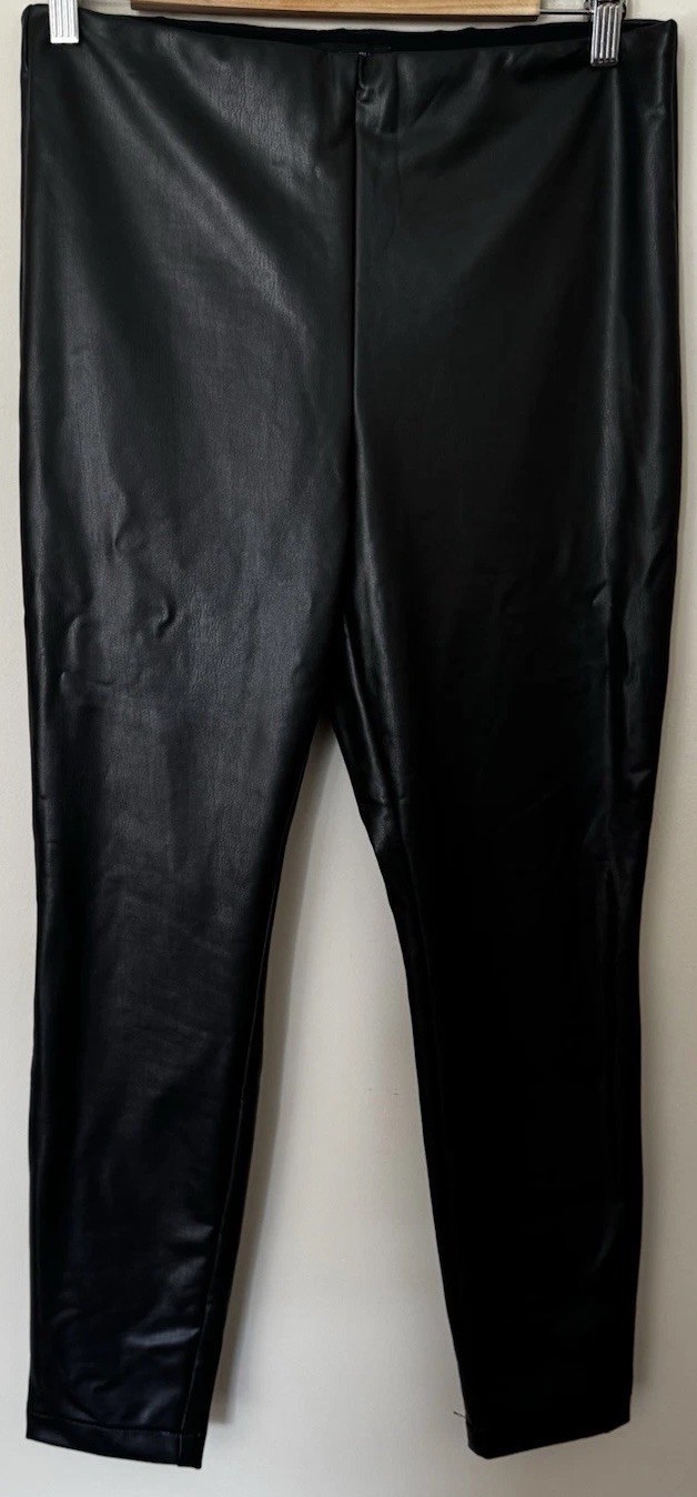 Faux Leather Leggings Women’s M Black High Rise Sleek Minimalist Moto Chic