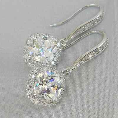Gorgeous 925 Silver Drop Earring Pear Cut Cubic Zircon Wedding Jewelry A Pair
