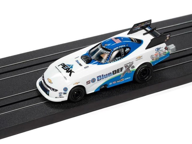 ho slot car drag strip