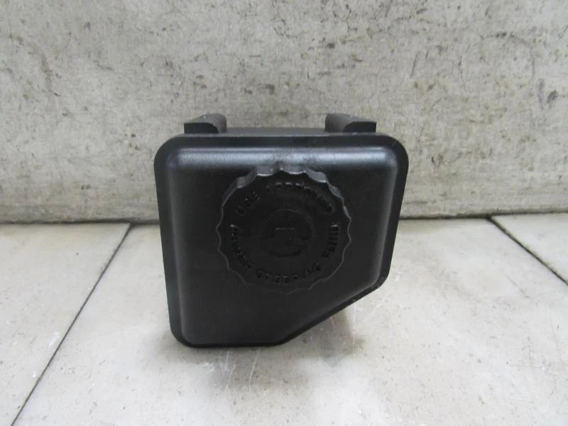 Dodge Charger 2008 tanque de depósito de dirección asistida OEM Foto 2 de 4