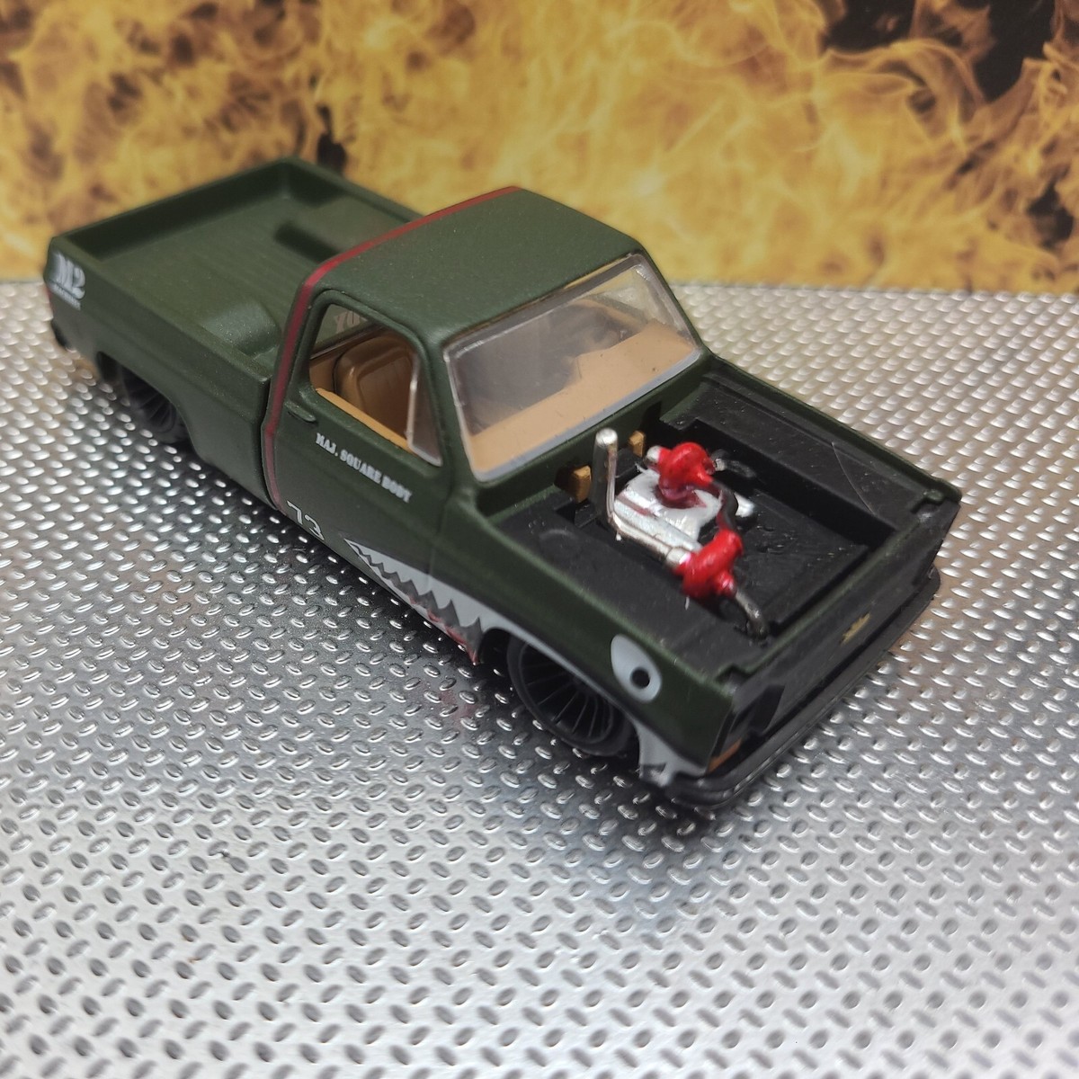 M2 Machines1973 Chevrolet Cheyenne MAJOR SQUARE BODY Chevy