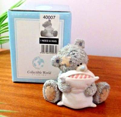2001 Carte Blanche 'Me to You' Tatty Teddy 'I Need a Hug' Ornament mit Box