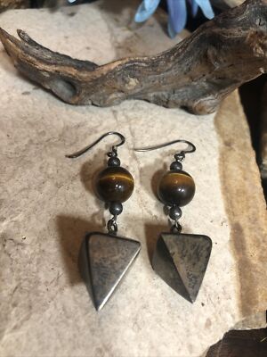46. Vintage Sterling 925 Tigers Eye Ball Poined Drop Dangle Hook Earrings 2 3/8''