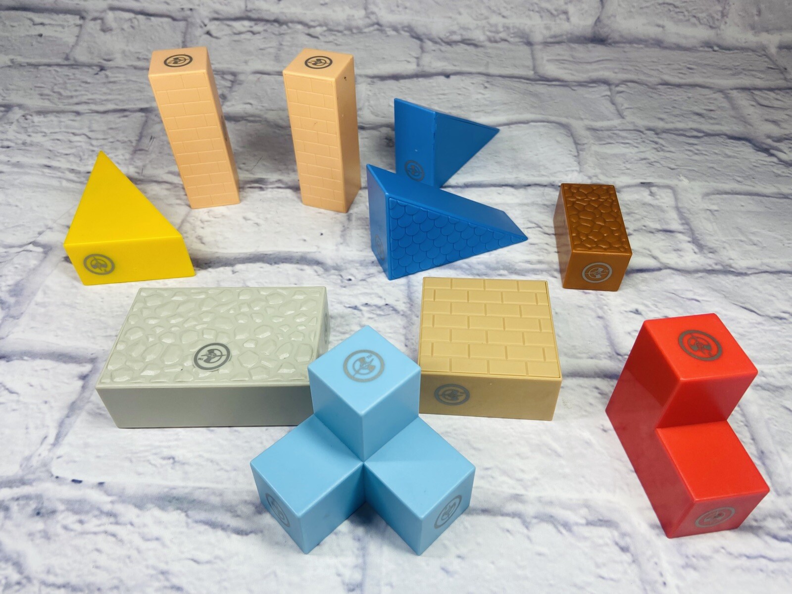 Learning Curve Bob the Builder Vehicle Shelter Replacement Blocks Magnet Set-image