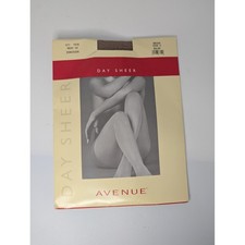 Avenue Day Sheer Pantyhose Beige Size C Made in USA Vintage Hosiery NIP