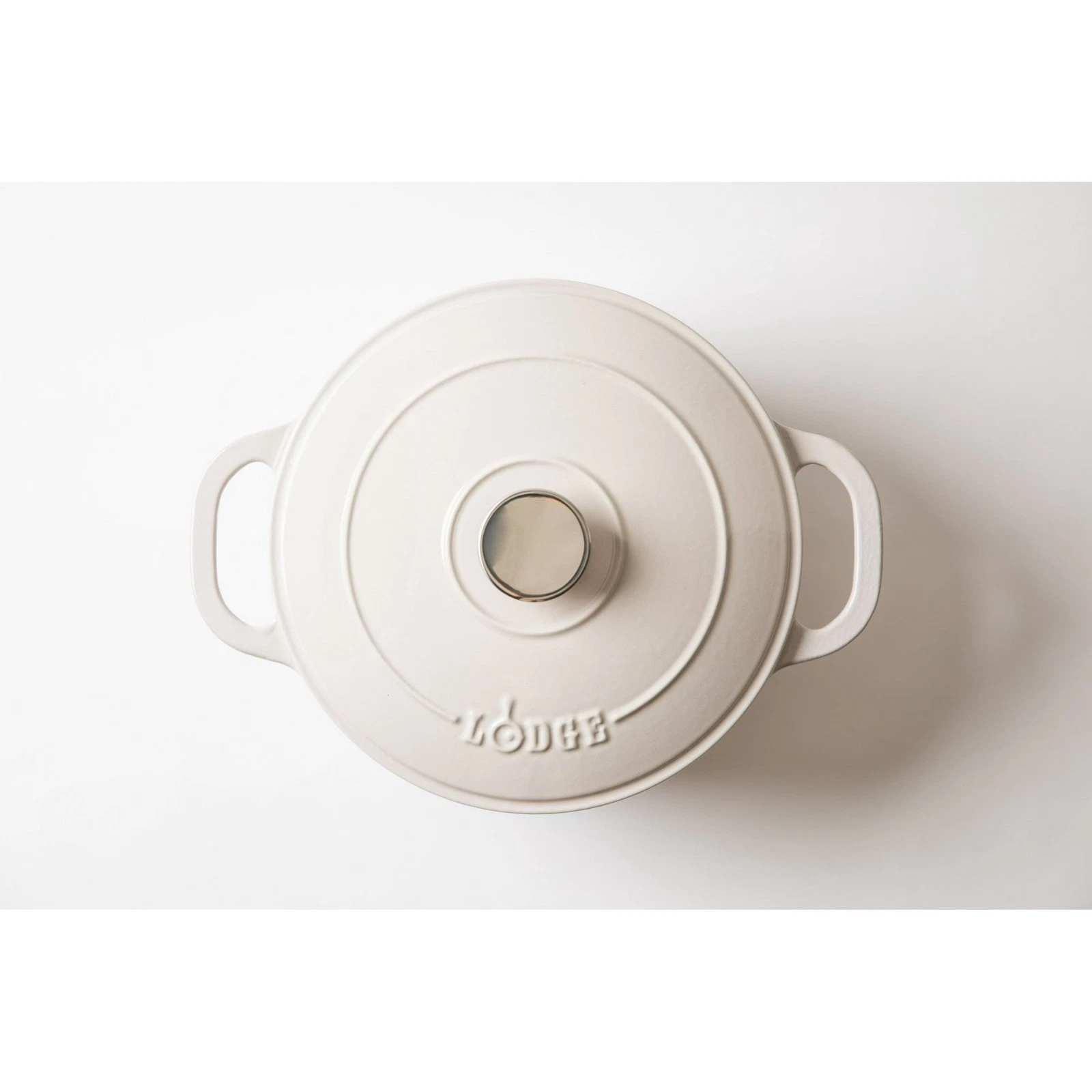 Lodge Cast Iron 5.5qt Oyster White Enameled Dutch Oven
Opens in a new window or tab
