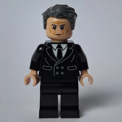 LEGO xfiles Smoking Man Carl minifigure from set 21369 - Image 1 of 3