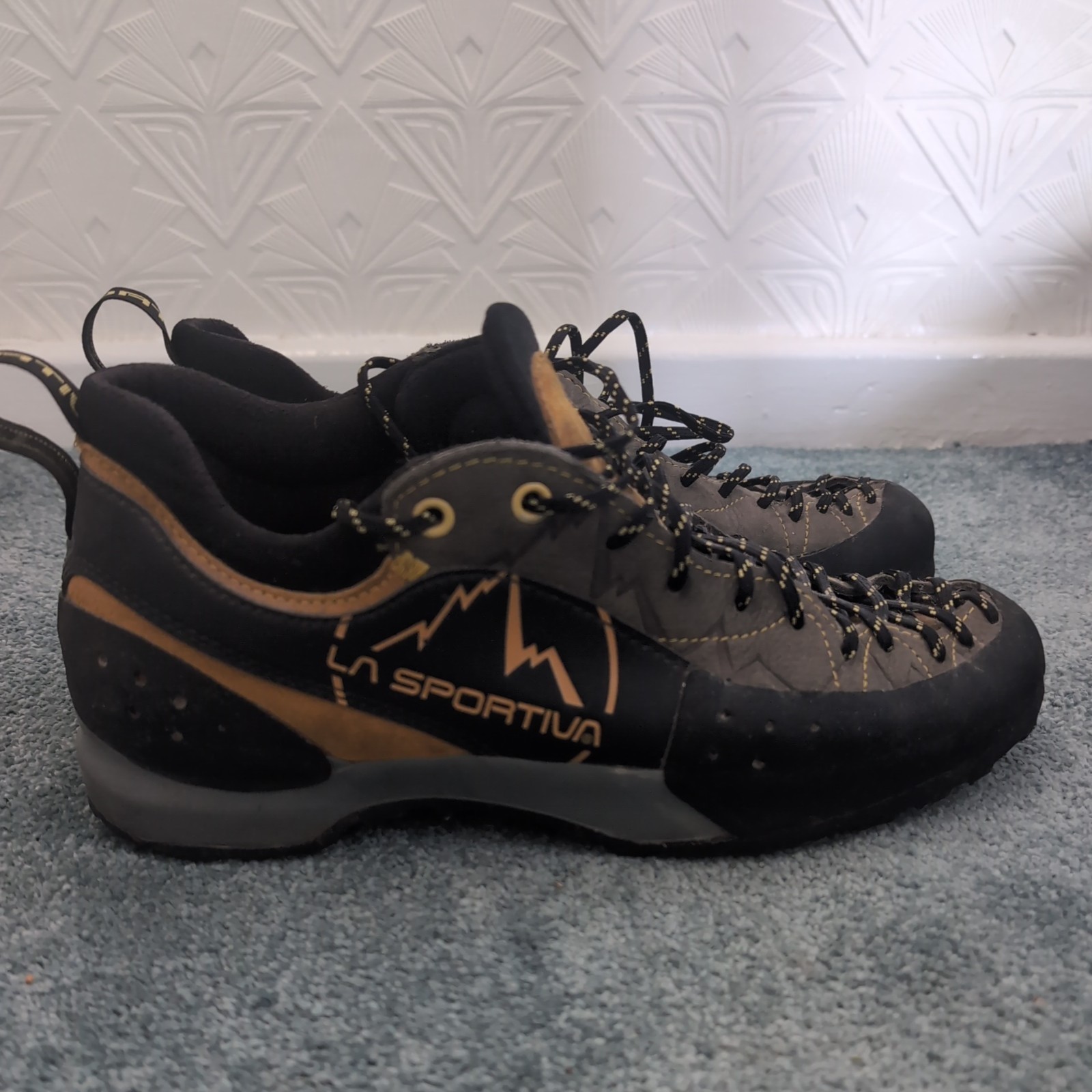 Guía Ganda baja para hombre La Sportiva. Approach 42.5 EU Gris Naranja