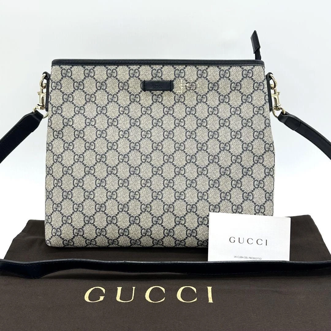 Sac bandoulière GUCCI GG Supreme cuir marine du Japon