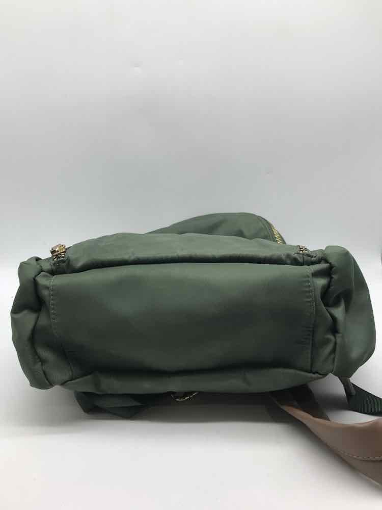 Laundry Green Backpack - image 4